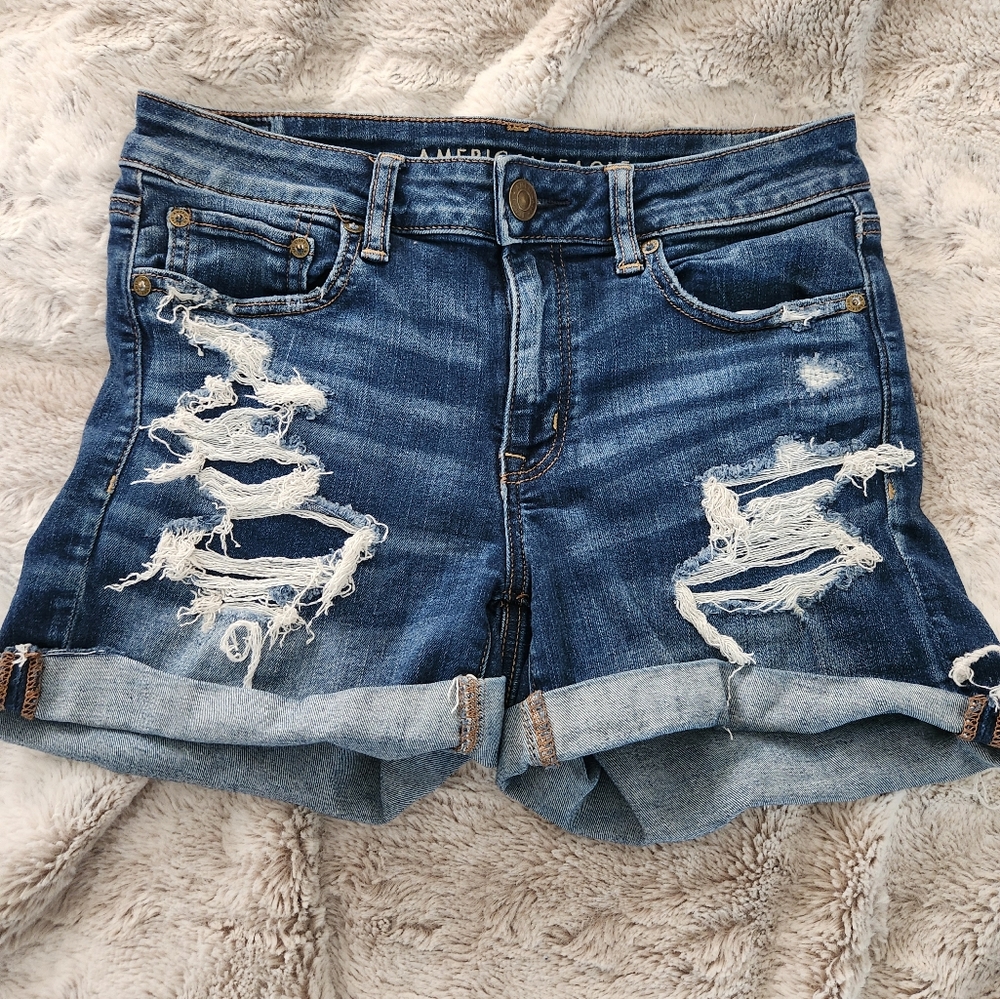 American Eagle Midi Shorts Size 8